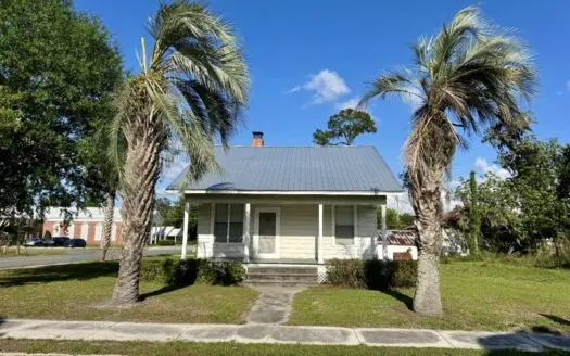 Downtown Jasper, FL Commercial Corner Lot!