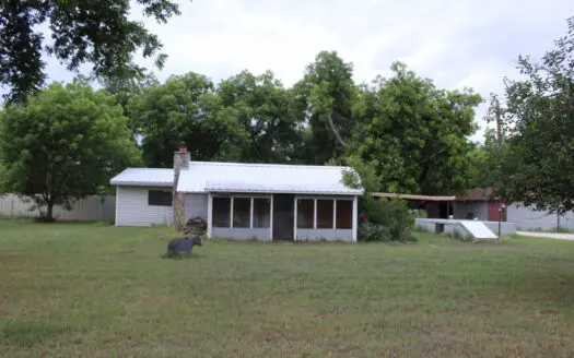 Acerage In Town: 510 Hamby Road Clyde, Texas