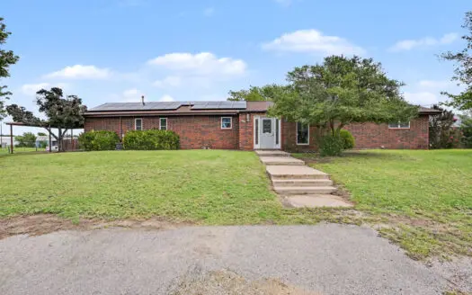 Home For Sale In Erick, Oklahoma