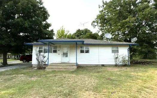 Charming 3-Bedroom Home in Stratford, OK