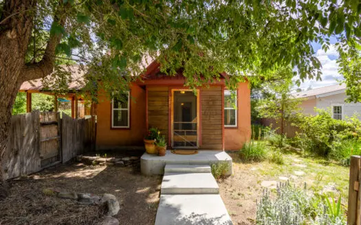 Charming home in Dolores, CO with end of road privacy