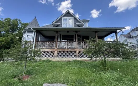 Large Home just South of Bethany Square