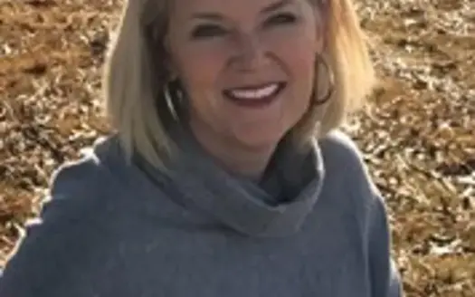 agent profile picture for Beth Wilder on Homes For Sale website