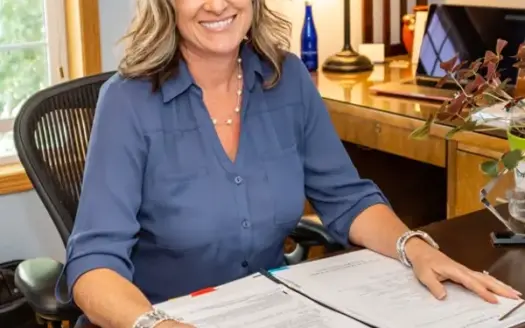 agent profile picture for Jennifer Enz-Davis on Homes For Sale website