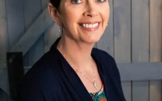 agent profile picture for Jennifer Kamplain on Homes For Sale website