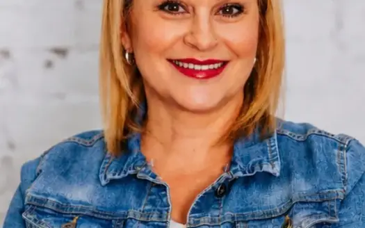 agent profile picture for Kristie Perkey on Homes For Sale website