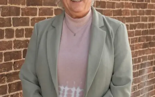 agent profile picture for Linda DeVito on Homes For Sale website