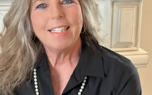 agent profile picture for Melanie Caton on Homes For Sale website