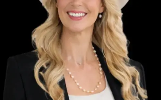agent profile picture for Tiffanie Curtis on Homes For Sale website