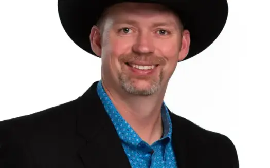 agent profile picture for Warren Jennings on Homes For Sale website