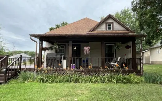 Move In Ready Albia Home For Sale