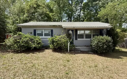 Bonifay Florida Home for sale – Handyman Special