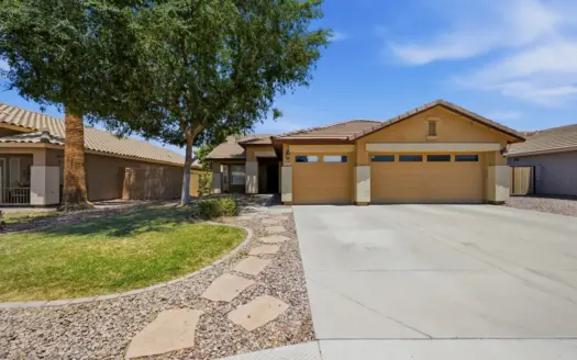 Gilbert Single-Level Home with RV Gate & 3-Car Garage