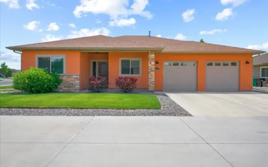 Luxury Lock-and-Leave Living in the Heart of Western Colorado