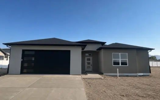 Upgraded New Construction in Vista Mesa Subdivision