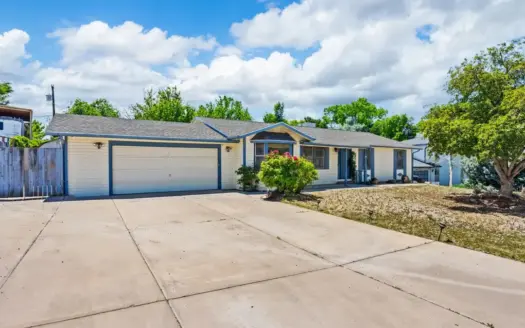Two Primary Suites; Great Floorplan; Close to St. Mary’s & I70