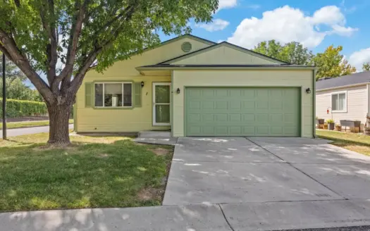 Easy One-Level Living in Grand Junction’s Sought After Redlands