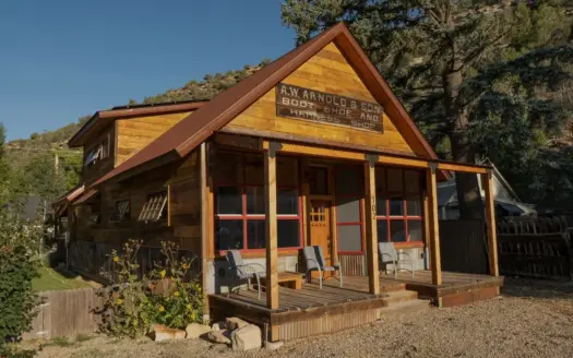 Historic Charm Meets Modern Comfort in the heart of Dolores, Colo