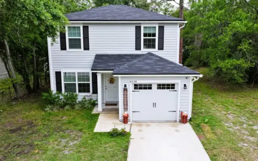 Spacious, Newer Jacksonville Home- Near Airport, Beaches, Hosp