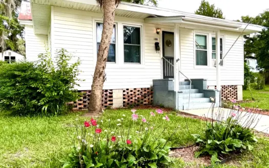 HOUSE FOR SALE North FL AFFORDABLE OLD MONTICELLO (FL) HOME.