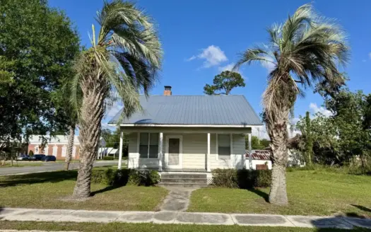 Downtown Jasper, FL Commercial Corner Lot!
