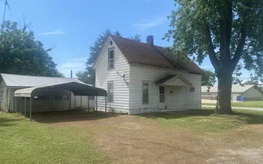 3 Bed 1 Bath Home for Sale in Palestine, IL