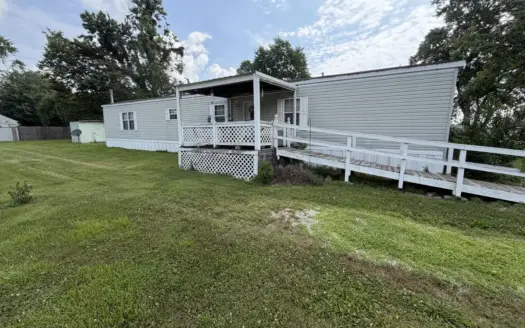 2 Bed, 2 Bath Manufactured Home in Palestine, IL