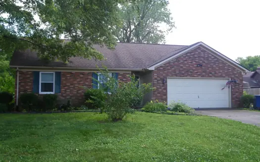 3 BR/ 2 bath Newburgh home near Angel Mounds / Priced to sell!