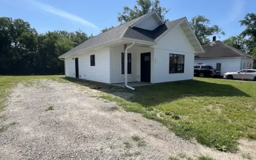 Stunning New Construction in Albia