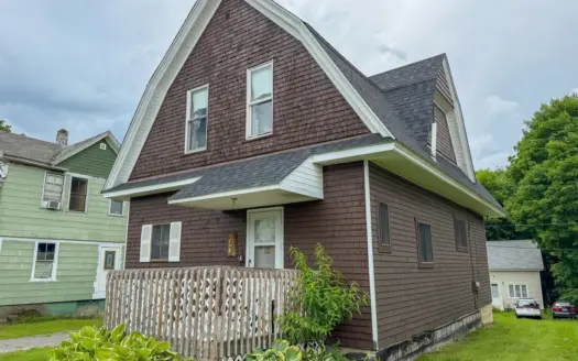 Affordable 3 Bedroom Intown Home – Milo, Maine