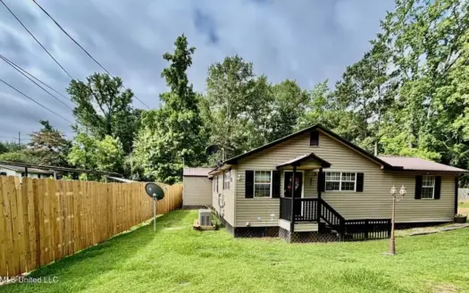 Pike County MS Home with Handicap Accessible Apartment