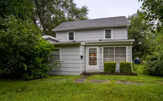 Hamilton Mo Home For Sale Plus Detached Building!