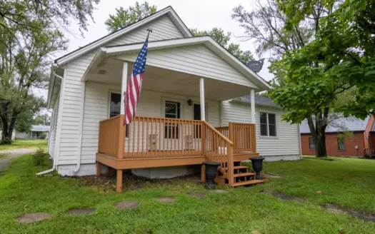 Affordable Remodeled Cottage For Sale Cameron Mo