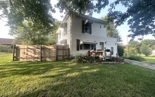 Traditional Memphis, MO Home with Half Acre Corner Lot!