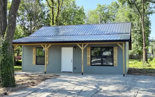 New Construction Home For Sale – El Dorado Springs, MO.