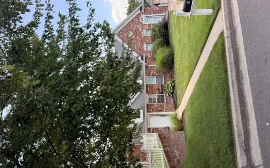 Remodeled 2-Bedroom, 2-Bath Townhome Near Binder Park