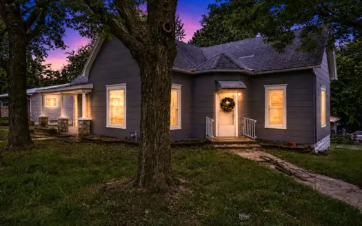 Home For Sale EL Dorado Springs, Cedar County, MO 64744