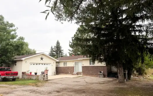 Well-Maintained Home in Lewistown, Montana