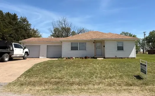 Updated Family Home in Waynoka, OK