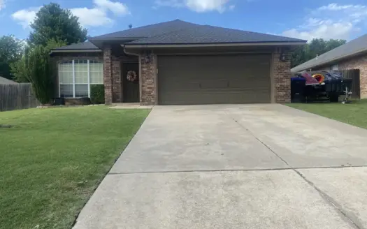 Noble Home With 4 Bedrooms For Sale