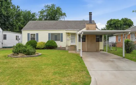 3736 NW 28th St OKC Home for Sale | 2-Bed 1-Bath + Bonus Room