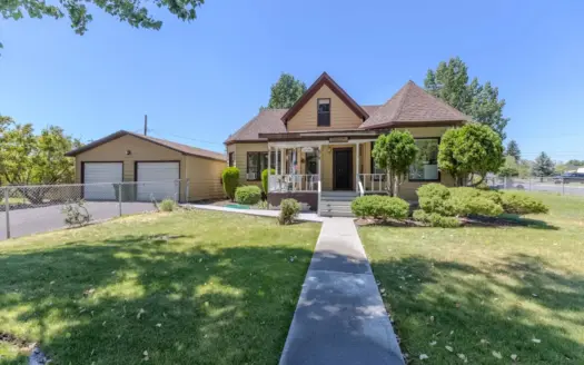 Eastern Oregon Three Bedroom Home Located in Burns