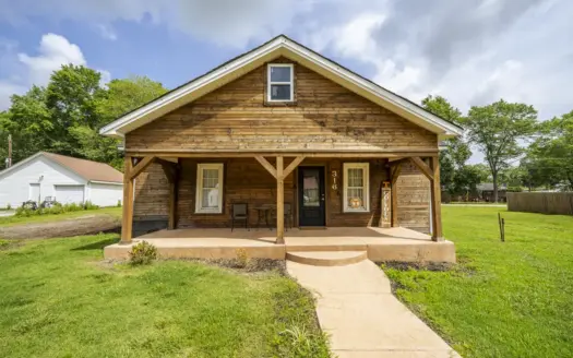 Fully Remodeled Home for Sale in Bradford, TN