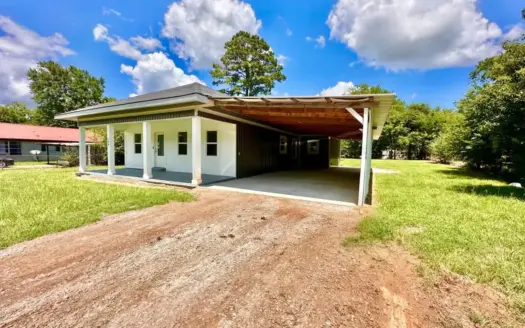 East Texas Home For Sale In Alto Texas