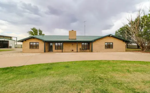 Versatile Rural Estate with Barns, an AMAZING Home & Acreage!