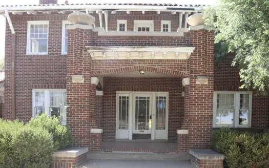 5 Bedroom Home + 1 Bedroom Apartment in Amarillo, Texas