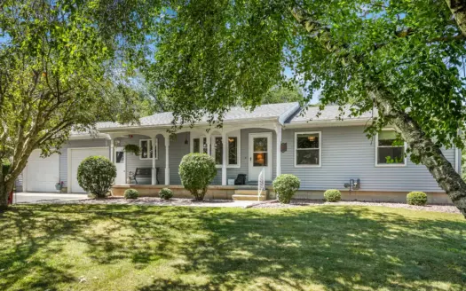 Beautifully maintained ranch on an oversized 0.7-acre lot