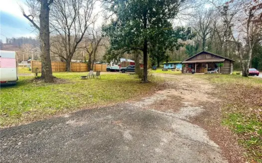 Commercial/Residential Property on Hwy 7 Jasper For Sale