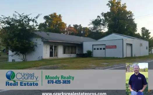 Residential/Commercial Property In Calico Rock Arkansas