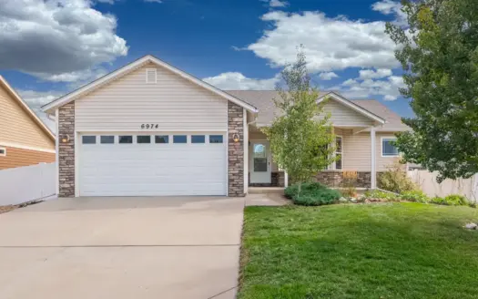 Ranch Style Home in Town of Wellington For Sale in The Meadows